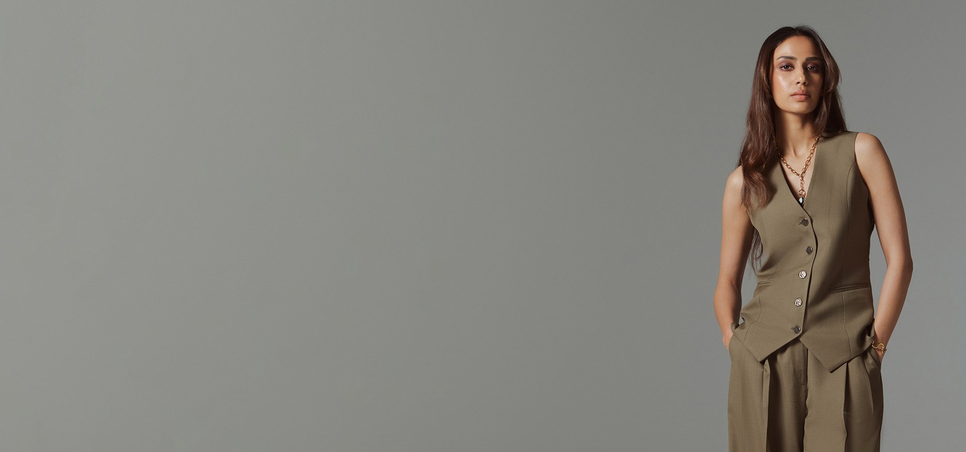 Out of Officeslider_item_tw6PNW